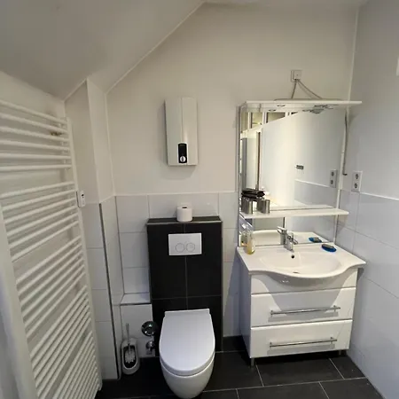 Wavefront Oasis:traumhafte Apartment Dusseldorf